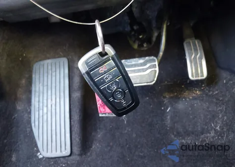 2017 Ford Fusion Titanium из США, поврежденный, VIN 3FA6P0K91HR309740